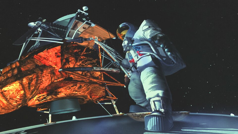 Astronaut:in im All vor Instrumenten zur Forschung und Beobachtung